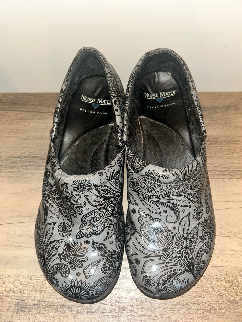 Nurse Mates Bryar Clogs - Dark Grey Paisley Patent